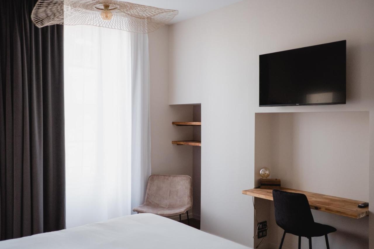 Chambre Double - Accessible aux Personnes à Mobilité Réduite